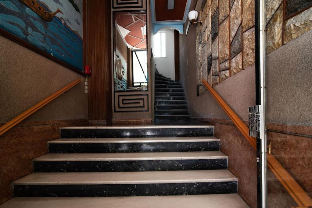 Pame Rentals - Walk Distance To Acropolis With A Charming Design Athén Kültér fotó